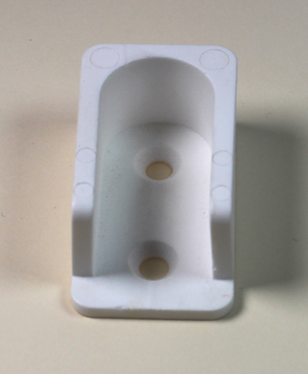 Bøjlestangsholder t/15x30 mm stang, hvid plastik (1 stk)