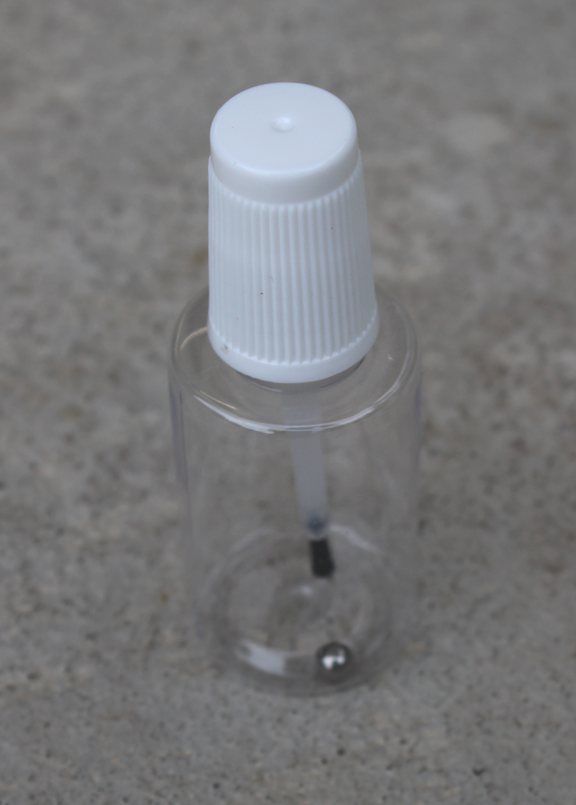 Flaske 20 ml m/skruelåg og pensel, transparent