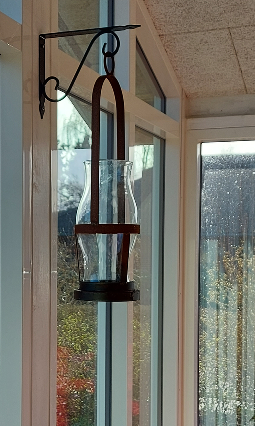 Hyldeknægt 242x190x30 mm, sortmalet metal - 2. sortering