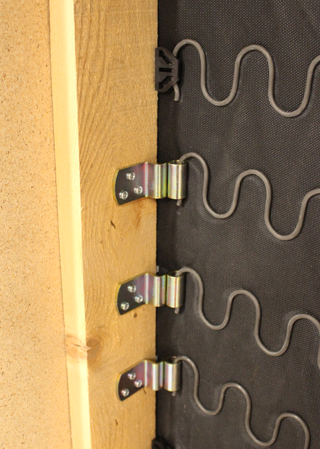 Fjederholder til sofa 30x62x3 mm, gulgalvaniseret