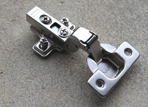 Skjult hængsel Ø35 mm m/softclose t/indeni-liggende låge, metal