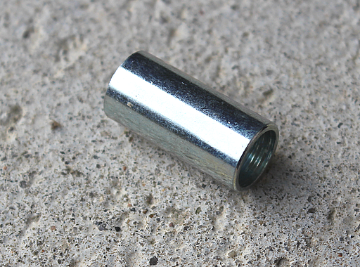 Afstandsrør Ø6xØ8x15 mm, elgalvaniseret