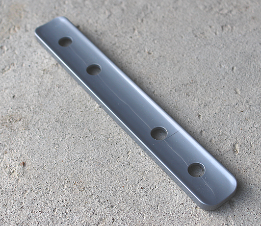 Plastikliste 25x170 mm, grå