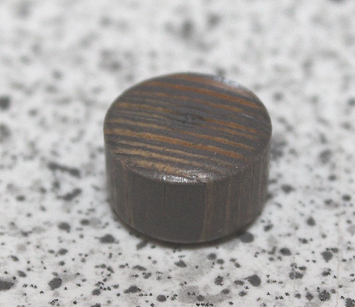 Dækknap med buet ende Ø16 mm, mørk gråtonet fyrretræ (10 stk)