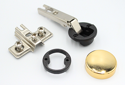 Glaslågehængsel til udenpåliggende låge Ø26 mm m/bagplade og O-form front, messing look (sæt)