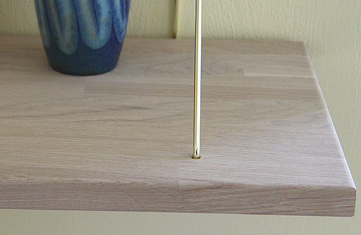 Egetræshylde 600x250x20 mm incl. messingfarvede hyldeholdere, ubehandlet