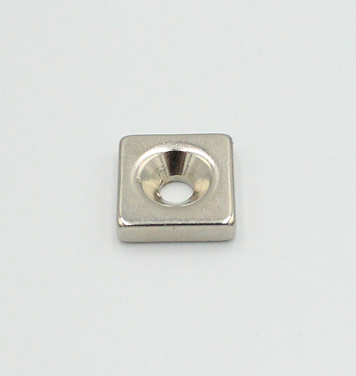 Magnet (4 kg) 15x15x4 mm, metal