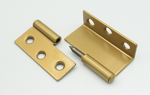 Møbelhængsel 50x17 mm - venstre, guldfarvet metal