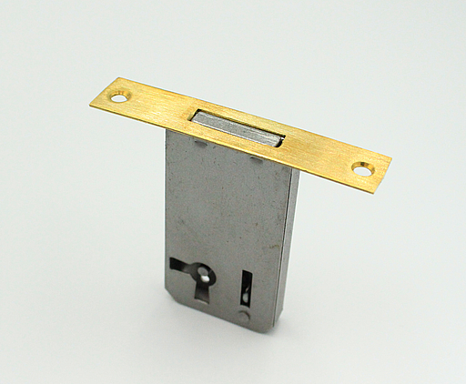 Møbellås 80x16 mm centermål 50 mm - HØJRE, metal/messingbelagt
