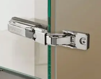 Glaslågehængsel Salice 110 grader med softclose, metal