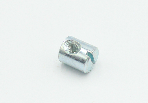 Tværbøsning med forskudt hul M4xØ10x11,5 mm, elgalvaniseret