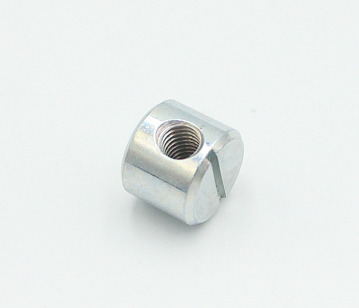 Tværbøsning med forskudt hul M6xØ15x12,5 mm, elgalvaniseret