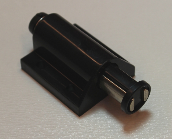 Lågeåbner "Push" m/magnet 30x35 mm, sort
