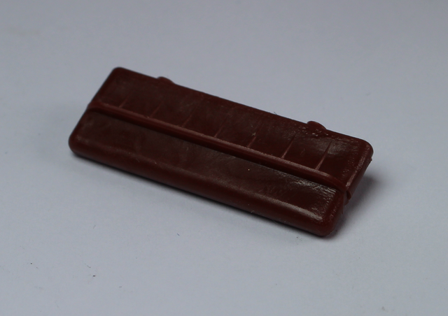 Skydedørsglider t/3 mm not, brun plastik