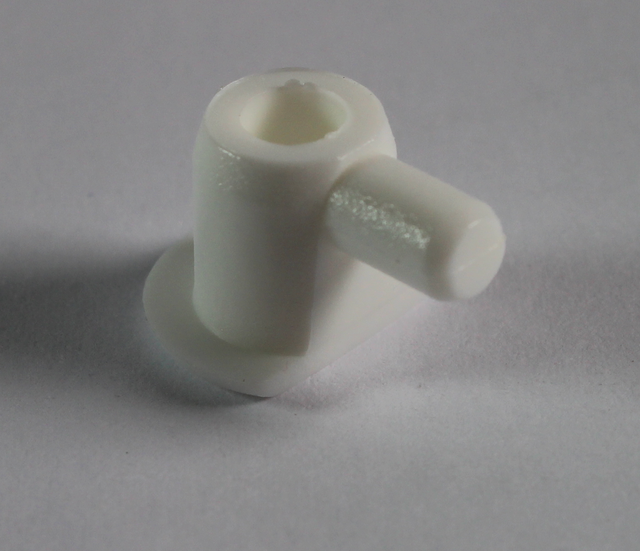 Hyldebærer Ø5 mm til forboret hul i hylde, hvid plastik (10 stk)