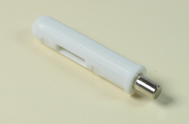 Pindhængsel Ø6,7x31 mm med tap, hvid plastik