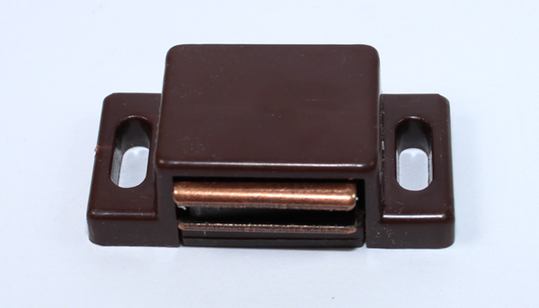Magnet (2-3 kg) 40x19 mm u/blik, brun plastik