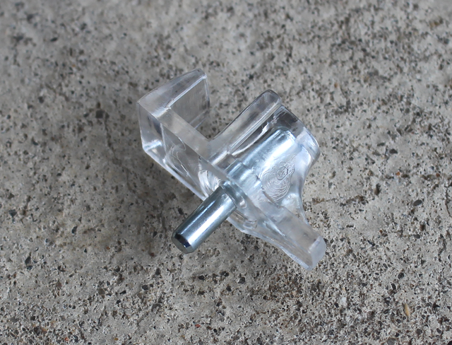 Glashyldebærer med Ø3 mm tap til 4-6 mm glas, transparent plastik (10 stk)