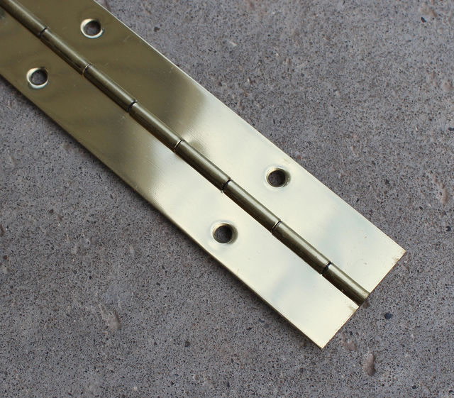 Klaverhængsel 32x428 mm, messing belagt