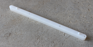 Glideskinne 320x16x17 mm, hvid plastik (1 stk)