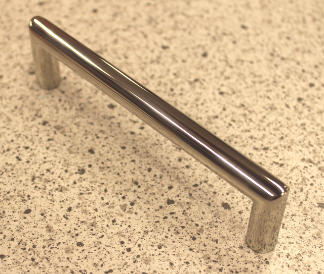 Metalgreb (KUN FÅ STK PÅ LAGER) 128 mm c/c, blank