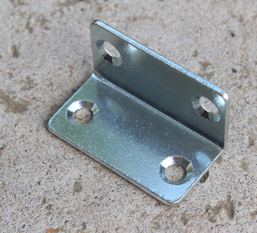 Vinkel 25x25x45x2 mm med 4 huller, elgalvaniseret