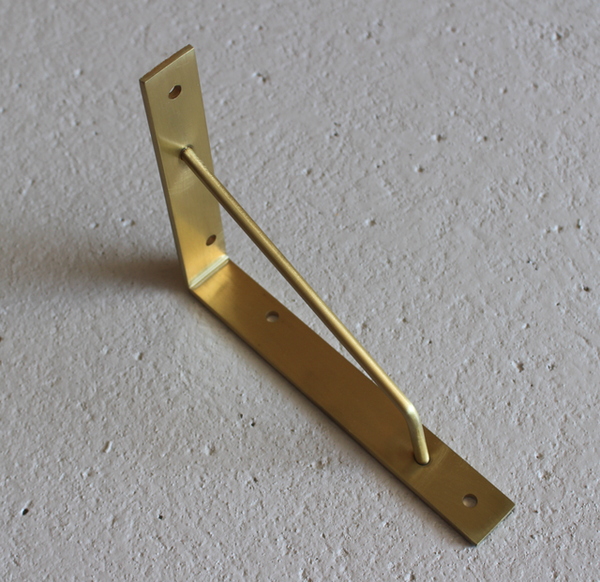 Hyldeknægt 180x140x25 mm, messingfarvet