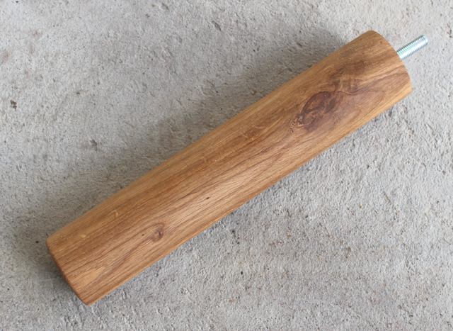 Sofaben Ø50x250 mm, olieret egetræ (råt look)
