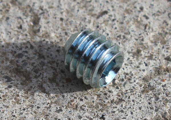 Pinolskrue M6x8 mm, elgalvaniseret