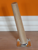 Møbelben til skabe Ø35 mm incl. beslag til montering, ubehandlet egetræ